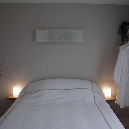Bed and Breakfast Au Doux Repos Lucbardez-et-Bargues Exterior foto