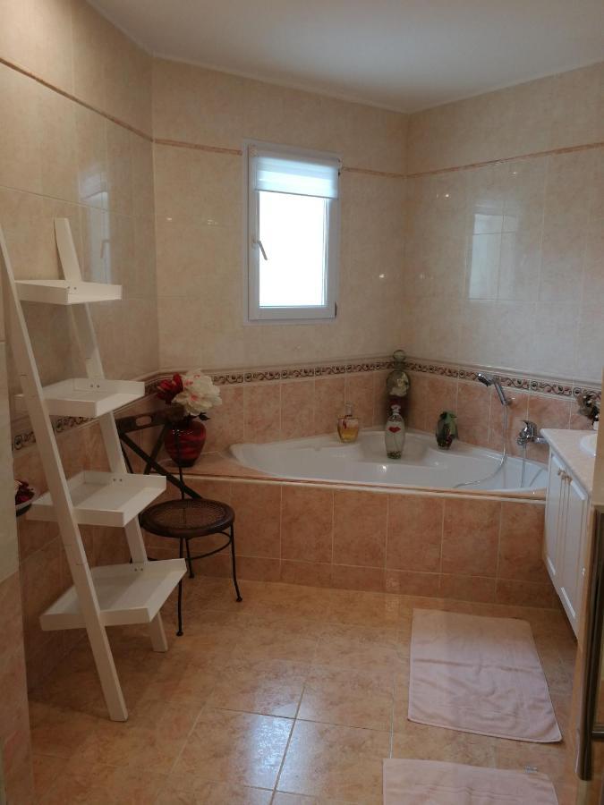 Bed and Breakfast Au Doux Repos Lucbardez-et-Bargues Exterior foto